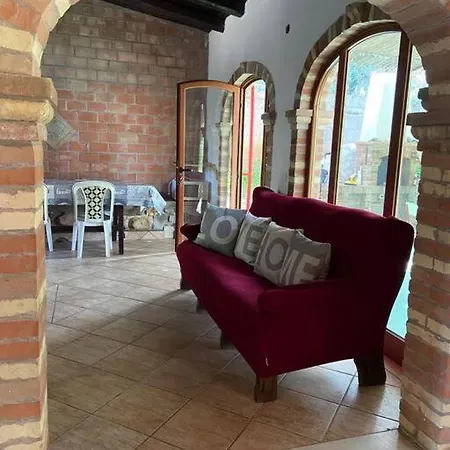 Holiday home Clara, Oasi Di Pace