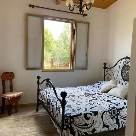 Clara, Oasi Di Pace * Terra Mala